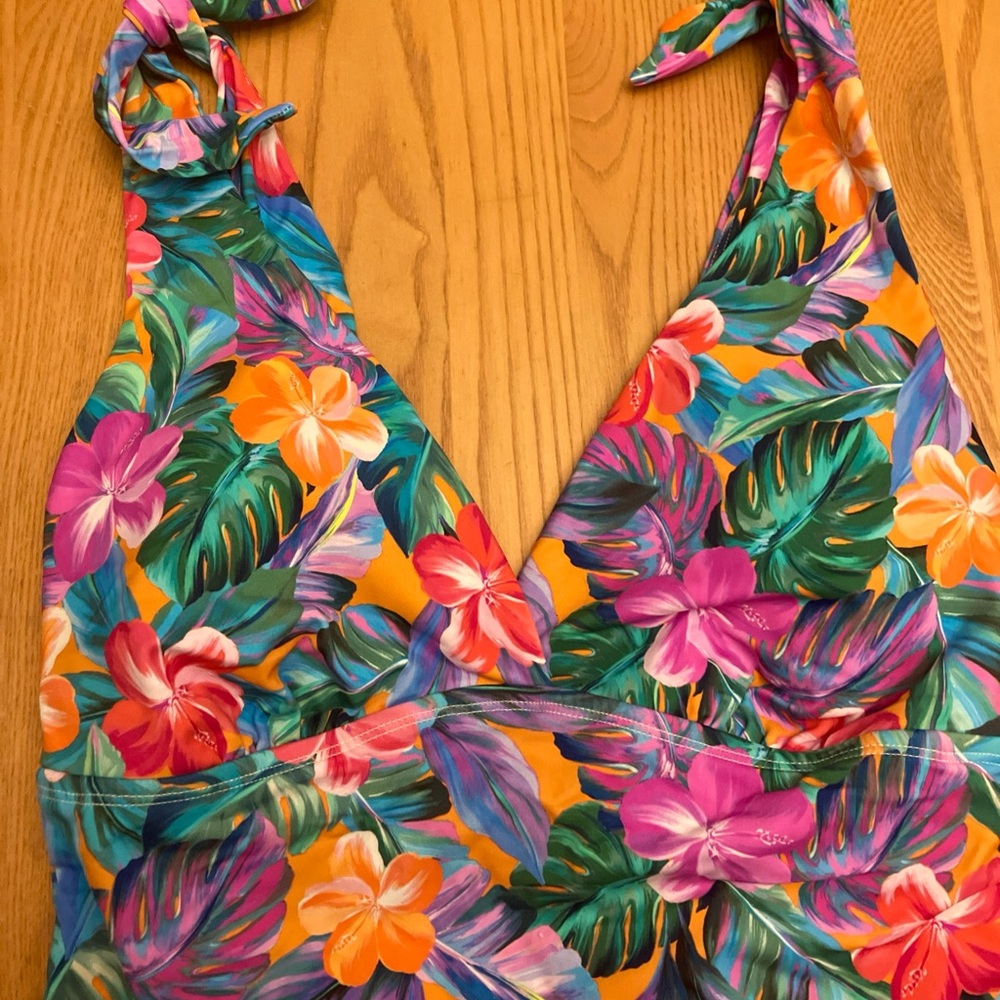 Swimsuits For All Tropical Floral One Piece - Picture 2 of 11